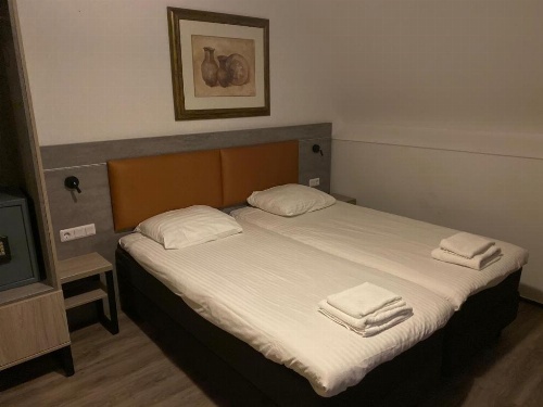 Hotel De Weyman image 11